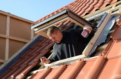 Pose de fenêtres de toit Velux au Hanouard